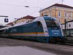 BR 183 002 von Arriva mit Alex 86017 Richtung  Mnchen Hbf am 27.07.2008 in Regensburg.