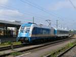 183 003 mit einem alex-Wagen durch Regensburg Hbf, 9.5.2009