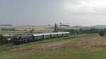 Bayernbahn 110 262-3 (139 262-0) mit einem Fotosonderzug am 24.07.2021 nach Nördlingen bei Ebermergen.