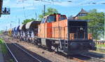 BBL Logistik mit  BBL 02  (NVR-Nr.: 92 80 1214 009-3 D-BBL) mit Schotterzug am 03.06.19 Magdeburg Neustadt.