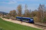 VT 64 und 63 der Bodensee-Oberschwaben-Bahn mit BOB 87231 bei Aulendorf (05.04.2007)