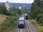 2 VT650 der Bodensee Oberschwaben Bahn machen sich auf den Weg nach Friedrichshafen Hafen, rechts ist der IC118 zu sehen, er befindet sich auf den Weg nach Mnster (Westf.).