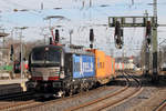 boxXpress X4E-861 durchfährt Bremen Hbf.