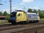 182 571-0 (ES 64 U2-071) boxXpress.de passiert gerade den Haltepunkt Magdeburg-Eichenweiler und fhrt in Richtung Stendal, fotografiert am 23.05.2009