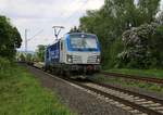 193 842 mit Containerzug in Fahrtrichtung Süden.