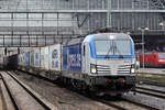 boxXpress 193 843 durchfährt Bremen Hbf.