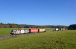 ES 64 U2-021 mit DGS 69284 in der Gurgelhau in Richtung Stuttgart am 30.10.2016.