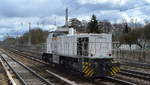 B & V Leipzig GmbH mit der Ex-RBH  275 807-6  (NVR:  92 80 1275 807-6 D-BUVL ) jetzt in rein  grauer Farbe unterwegs am 15.03.21 Berlin Hirschgarten.