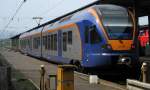 427 003 ist vor wenigen Minuten als CAN 31920 aus Fulda in Kassel Hbf auf Gl. 10 eingetroffen. Nach einem 20 Mintigen Aufenthalt geht es als CAN 31931 nach Bad Hersfeld. Aufgenommen am 1.05.09.