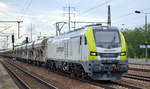  ITL - Eisenbahngesellschaft mbH, Dresden [D]  159 101-5  [NVR-Nummber: 90 80 2159 101-5 D-ITL] mit Ganzzug Schüttgutwagen am 09.07.20 Bf. Flughafen Berlin SChönefeld.
