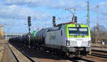 ITL - Eisenbahngesellschaft mbH, Dresden [D] mit  193 784-6  [NVR-Nummer: 91 80 6193 784-6 D-ITL] und Kesselwagenzug am 23.02.22 Durchfahrt Bf.