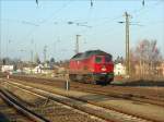 Whrend wir auf die Sonderzge mit 03 1010 und 03 2204 warten, kommt in der Gegenrichtung die Ludmilla W 232.03 (ex DB 242 005)  von ITL vorbei - bei Dresden-Cossebaude, 02.12.2006   