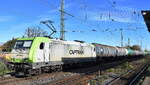 ITL - Eisenbahngesellschaft mbH, Dresden [D] mit der  185 649-1  [NVR-Nummer: 91 80 6185 649-1 D-ITL] und einem Kesselwagenzug am 07.11.23 Vorbeifahrt Bahnhof Magdeburg Neustadt.