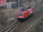 1116 237 der ITL im Bahnhof Bitterfeld. Sie setzte sich vor einen Kesselwagenzug in Bitterfeld und transportierte ihn weiter Richtung Halle/Saale oder Leipzig. Fotografiert am 08.02.08