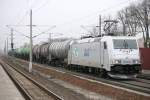 185 562-6 ITL mit Kesselwagenzug am 20.03.2011 in Rathenow