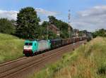 Die 186 126 und die ES 64 F4-458 mit einem Gterzug am 20.07.2012 unterwegs bei Kunowice.