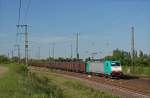 E 186 134 (ITL) mit einem voll beladenem Kohlezug in Grokorbetha.