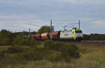 Captrain mit der 152 197-0, unterwegs mit Schüttgutwagen nach Schwerin.