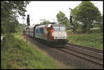 Captrain 185 CL-002 mit Mannesmann Werbung ist hier am 8.6.2019 um 8.14 Uhr auf der Rollbahn bei Hasbergen mit dem Kohlependel in Richtung Ruhrgebiet unterwegs.