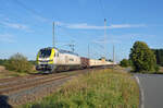 159 104 der Captrain schleppte am 17.09.23 einen Hochbordwagenzug durch Wittenberg-Labetz Richtung Dessau.