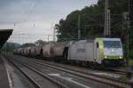 Captrain 186-149, am Morgen des 22.06.2011 mit einem Getreidezug in Kreiensen.