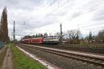 CBB 110 383-7 mit vier Doppelstockwagen in Darmstadt am 08.03.20