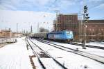 1042 520-8 mit ca +2 Sunden am 16.02.2010 um 12 Uhr bei er Durchfahrt durch Mnchengladbach Hbf.