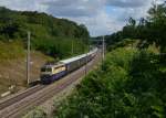 1042 520 mit dem Classic Courier nach Koblenz am 27.08.2014 bei Frankfurt-Rosengarten.