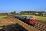 Centralbahn Re 4/4 I 10019 (ex SBB) mit Centralbahn-Sonderzug in Richtung Osnabrck (Vehrte, 04.10.14).