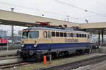 Lok 1042 520-8 ist beim Badischen Bahnhof abgestellt.