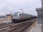 CTL 187 507-9 mit Kesselwagen Richtung Bad Kösen, am 22.02.2019 in Naumburg (S) Hbf.