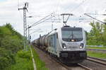 CTL Logistics GmbH, Berlin [D] mit  187 308-2  [NVR-Number: 91 80 6187 308-2 D-Rpool] und Kesselwagenzug am 18.05.21 Durchfahrt Bf.