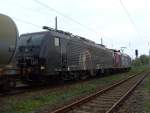 482 018-9 und 189 911-1 im Auftrag von CTL am 30.04.2008 im Bahnhof Guben