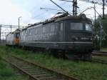 Die aus Tschechien stammende 182 075,zusammen mit der 182 005,im Einsatz fr CTL-Logistics,am 14.Mai 2011 in Szczecin Port Centralny.