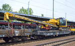 Drehgestell-Flachwagen der DB Cargo mit der Nr.