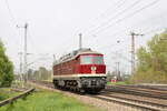 DB Bahnbau Gruppe 232 223-8 (92 80 1232 223-8 D-DB) als Tfzf Richtung Biederitz, am 06.05.2023 am Abzweig Brcke in Magdeburg.