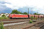 DB Cargo 185 376-1 am 16.06.18 in Koblenz Lützel beim Sommerfest von einen Gehweg aus fotografiert