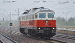 DB Cargo AG mit  232 005-9  [NVR-Nummer: 92 80 1232 005-9 D-DB] am 09.09.19 Durchfahrt Bahnhof Flughafen Berlin Schönefeld.