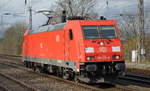 DB Cargo AG [D] mit  185 213-6  [NVR-Nummer: 91 80 6185 213-6 D-DB] am 25.02.20 Durchfahrt Bf.