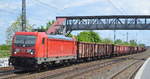 DB Cargo AG [D] mit  187 181  [NVR-Nummer: 91 80 6187 181-3 D-DB] und gemischtem Güterzug und einer 298ér hinten dran Richtung Seddin am 13.05.20 Bf.