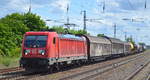 DB Cargo AG [D] mit  187 133  [NVR-Nummer: 91 80 6187 133-4 D-DB] und gemischtem Güterzug Richtung Seddin am 28.05.20 Bf.