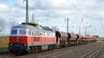 DB Cargo AG (D) mit  232 658-5  (NVR-Nummer  92 80 1232 658-5 D-DB ) und Schotterzug am 05.11.20 Bf.