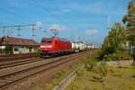 DB Cargo Bombardier Traxx 185 001-5 mit KLV Zug in Langen (Hessen) am 05.10.22