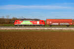 Lokportrait von 185 205 DB Cargo  Das ist grün  mit einem Autoteilezug bei Uffenheim Richtung Würzburg, 06.03.2021  