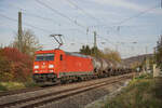 185 241 von DB Cargo fuhr am 05.11.2024 mit einem Kesselzug vermutlich aus Leuna Werke durch Leißling Richtung Erfurt oder Saalfeld.