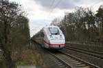 DB Fernverkehr ICE4 412 031 am 19.01.20 in Frankfurt am Main Forsthaus von einen Gehweg aus fotografiert