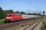 101 055 mit IC 2260 München - Karlsruhe am 30.06.2020 bei München-Langwied