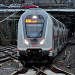 IC2043 nach Magdeburg Hbf habe ich im Februar 2021 bei der Ankunft am Hauptbahnhof Wuppertal abgelichtet.