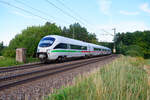 411 074 DB Fernverkehr  Hansestadt Warburg  als ICE 22 (Wien Hbf - Frankfurt (Main) Hbf) bei Seubersdorf, 19.08.2020