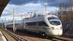 DB Fernverkehr AG mit dem ICE-T  TZ 1162 / 411 562-2  (NVR:  93 80 5411 562-2 D-DB..... ) Taufname:  Vaihingen an der Enz  als ICE 1711 aus dem Ostseebad Binz nach München Hbf.